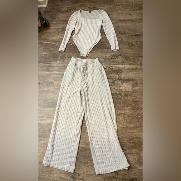 Gray Ribbed Jumpsuit - Picture 5 of 5